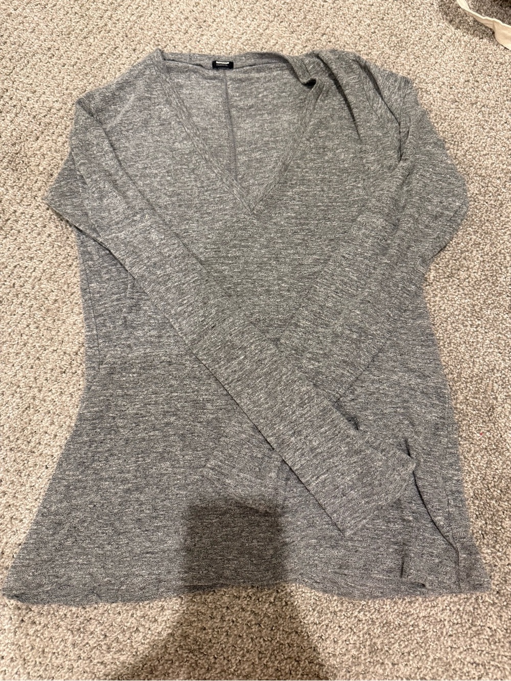 Monrow Heather Gray V-Neck Long Sleeve Top